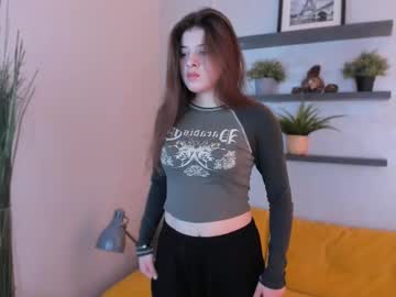 Willaalkins Chaturbate stream image from March 07, 2025