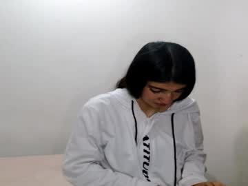 Nicole_Lad_7 Chaturbate stream image from March 07, 2025