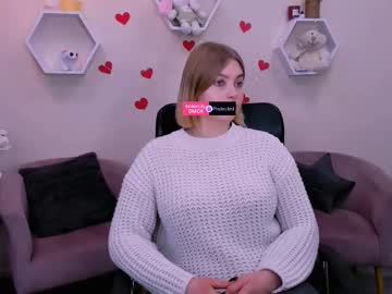 Aurora_Whisper Chaturbate stream image from March 07, 2025