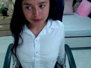 Angelyskye Chaturbate stream image from March 07, 2025