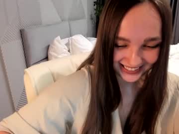 Angrykate Chaturbate stream image from March 07, 2025