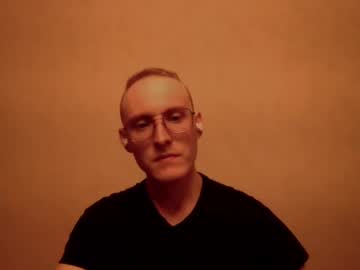 Anthonythorn Chaturbate stream image from March 07, 2025