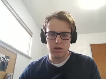 Phimobuttboy Chaturbate stream image from March 07, 2025