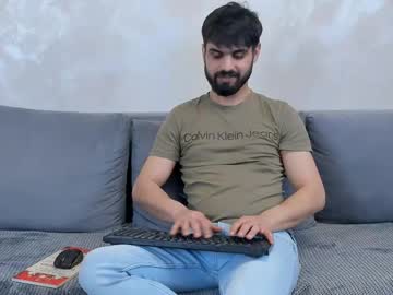 Alrenzojaguar Chaturbate stream image from March 07, 2025