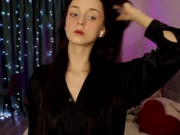 Golden_Bag Chaturbate stream image from March 07, 2025