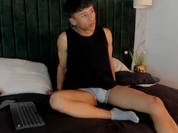 Labrinthteasing Chaturbate stream image from March 07, 2025