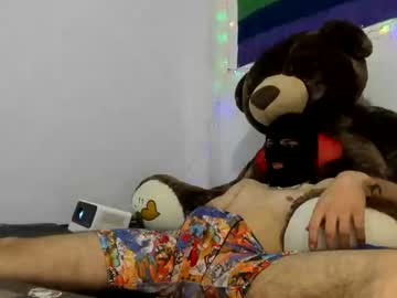 Estenhyer19 Chaturbate stream image from March 07, 2025