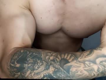 Tomdavisxl Chaturbate stream image from March 07, 2025
