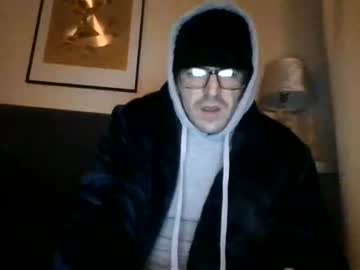 Fuckitfe Chaturbate stream image from March 08, 2025