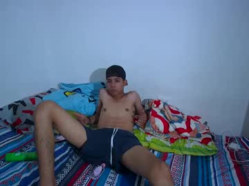 Mike_Latin17 Chaturbate stream image from March 08, 2025