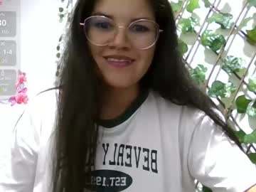 Mirandavila Chaturbate stream image from March 08, 2025