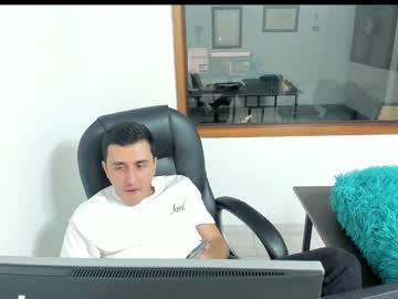 Misterdcam Chaturbate stream image from March 08, 2025