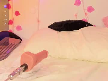 Monse_Cat Chaturbate stream image from March 08, 2025