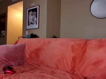 Tgirltoesx Chaturbate stream image from March 08, 2025