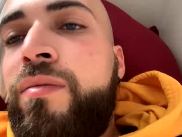 Gero989898 Chaturbate stream image from March 08, 2025