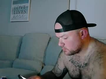 Toomuchboost32 Chaturbate stream image from March 08, 2025