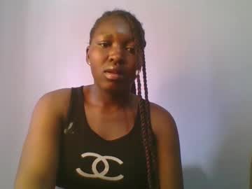 Assy_Lolah Chaturbate stream image from March 08, 2025