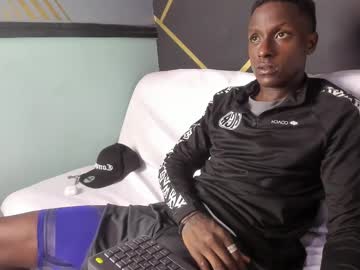 Raymond_Powell Chaturbate stream image from March 08, 2025