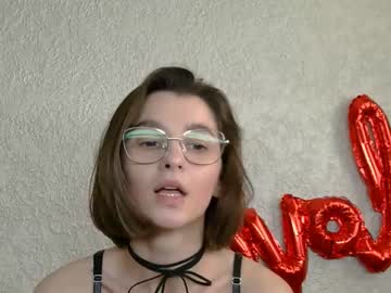 Luna_Gharming Chaturbate stream image from March 08, 2025