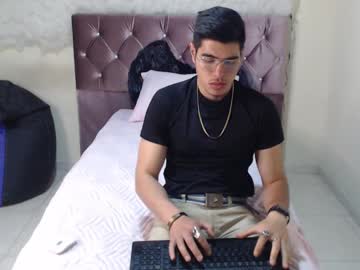 Radacama Chaturbate stream image from March 08, 2025
