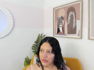 Dullce77 Chaturbate stream image from March 08, 2025
