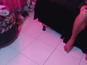 Sharlottbigdick Chaturbate stream image from March 08, 2025