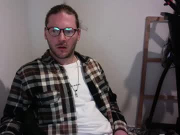 Glassesfetishist2 Chaturbate stream image from March 08, 2025