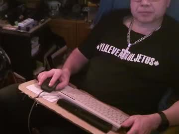 Starterxyman Chaturbate stream image from March 09, 2025