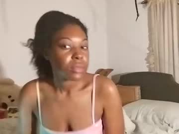 Thaliagodiva Chaturbate stream image from March 09, 2025