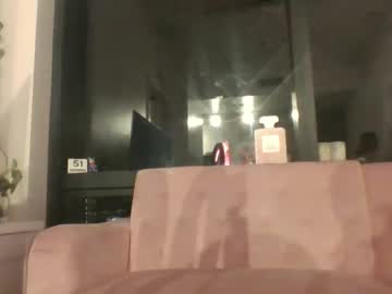 Bellaskye0 Chaturbate stream image from March 09, 2025