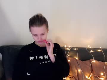 Monikanaughty Chaturbate stream image from March 09, 2025