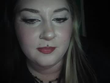 Divinedahliaxo Chaturbate stream image from March 09, 2025