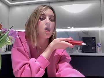 Lolamuur Chaturbate stream image from March 09, 2025