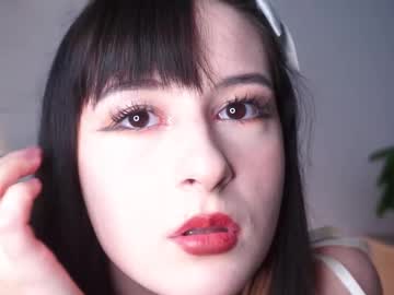 Lively_Violet Chaturbate stream image from March 09, 2025