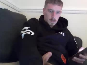 Robboc2 Chaturbate stream image from March 09, 2025