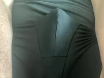 Rzacuban2 Chaturbate stream image from March 09, 2025