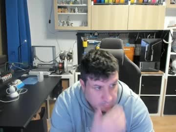 Thesir35 Chaturbate stream image from March 09, 2025