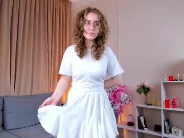 Lizbethdowey Chaturbate stream image from March 09, 2025