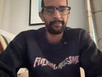 Checkitoutzz Chaturbate stream image from March 09, 2025
