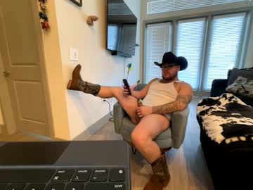 Bttmboyyy69 Chaturbate stream image from March 09, 2025