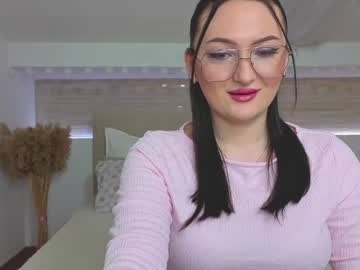 Kitty__Cutiee Chaturbate stream image from March 09, 2025