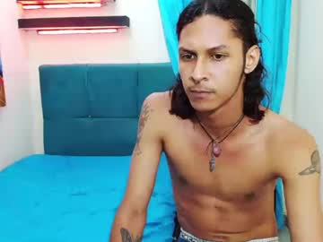 Zeus_Bigcock_ Chaturbate stream image from March 09, 2025