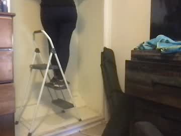 Surfchick24 Chaturbate stream image from March 09, 2025