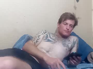 Blueishred2 Chaturbate stream image from March 10, 2025