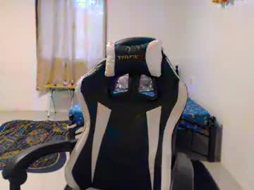 Loverboyph04 Chaturbate stream image from March 10, 2025