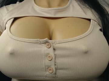 Single_Esme Chaturbate stream image from March 10, 2025
