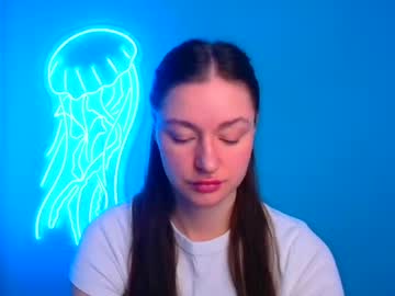 Foxy_Kamilla Chaturbate stream image from March 10, 2025