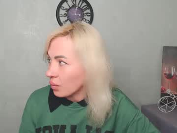 Amandaxo_ Chaturbate stream image from March 10, 2025