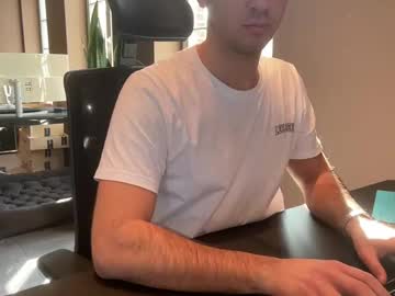 Eskp Chaturbate stream image from March 10, 2025
