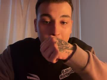 Darius228322 Chaturbate stream image from March 10, 2025